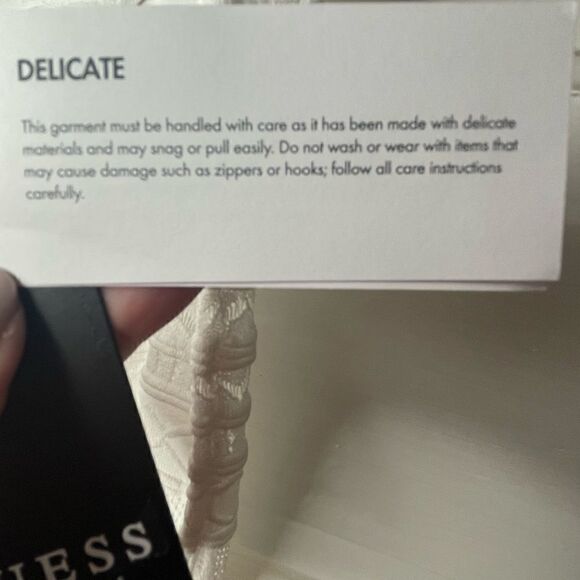 NWTs Guess Arielle Sweater Pick Styled Ruffled Hem White Dress Size Small - Picture 5 of 13